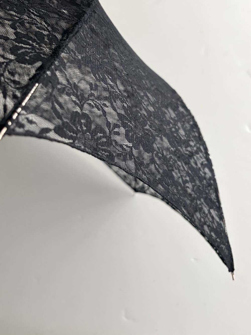 Party City Black Lace Decorative Umbrella 31 inch - Picture 4 of 7
